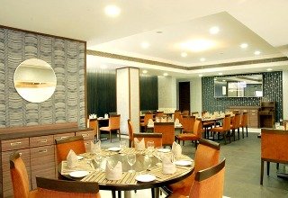 Restaurant
Restaurant
di The Metropole Hotel