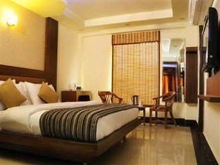 Room
Room
di Star Plaza