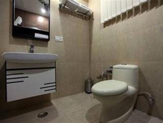 Room
Room
di Star Plaza