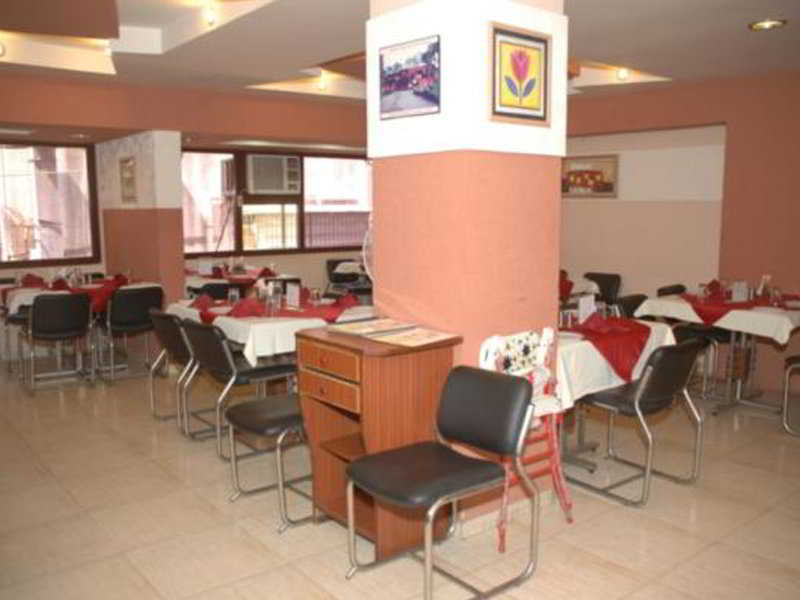 Restaurant
Restaurant
di Savshanti Towers