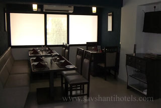 Restaurant
Restaurant
di Savshanti Towers