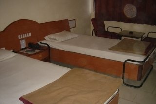 Room
Room
di Savshanti Towers