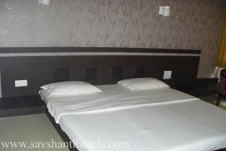 Room
Room
di Savshanti Towers