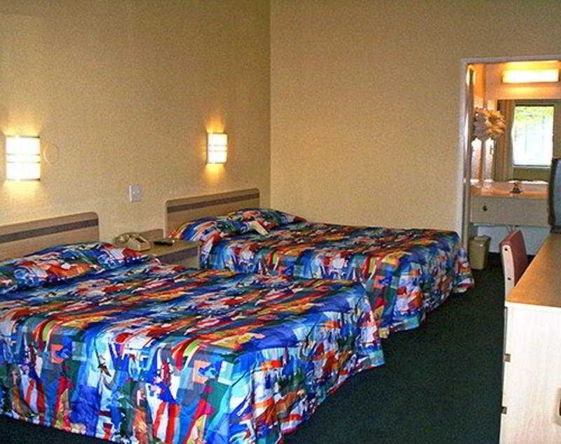 Room
 di Motel 6 Pinehurst/ Ft. Bragg