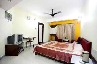 Room
Room
di Siddharth Palace