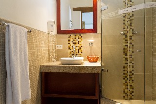 Room
Room
di La Campana Hotel Boutique