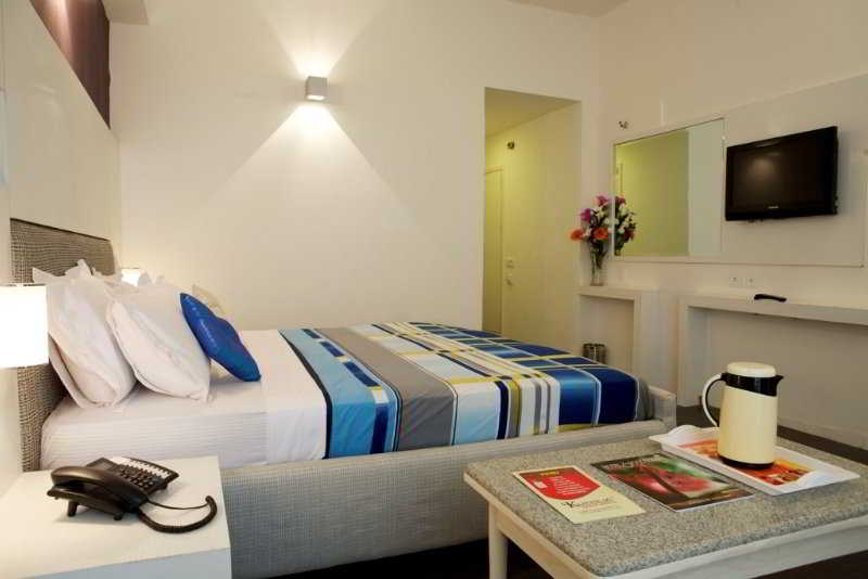 Room
Room
di Mandakini Jaya International