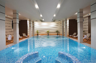 Pool
Pool
di Park Inn by Radisson Sofia