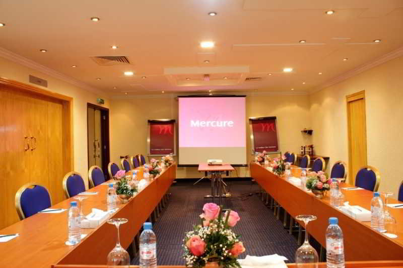 Conferences
 di Mercure Centre Hotel Abu Dhabi  