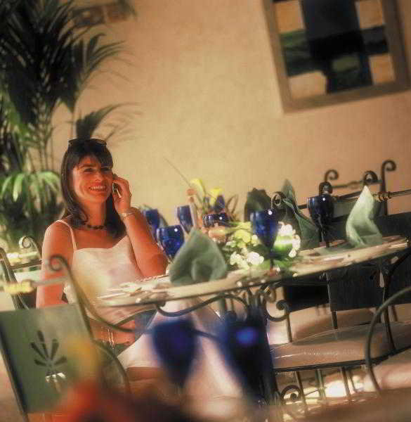 Pool
Pool
di Le Meridien Fairway