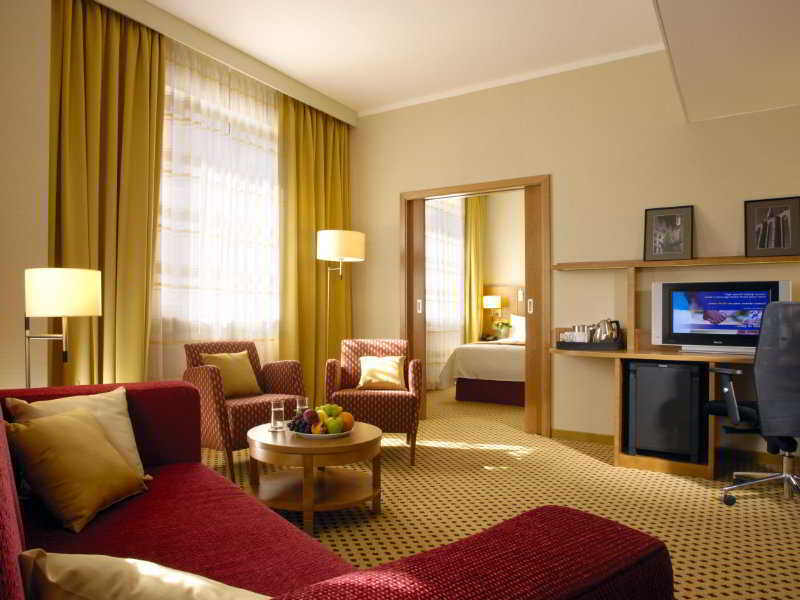 Room
Room
di Courtyard By Marriott Pilsen