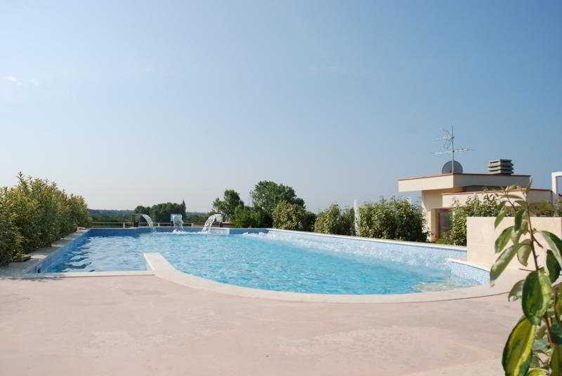 Pool
Pool
di Zen Hotel Versilia