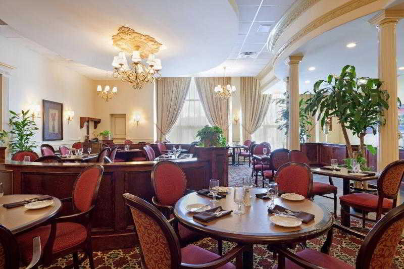 Restaurant
 di Crowne Plaza Fredericton Lord Beaverbrook