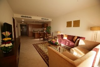 Room
Room
di Belvedere Court Deluxe Hotel Apartments 4*