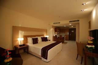 Room
Room
di Belvedere Court Deluxe Hotel Apartments 4*
