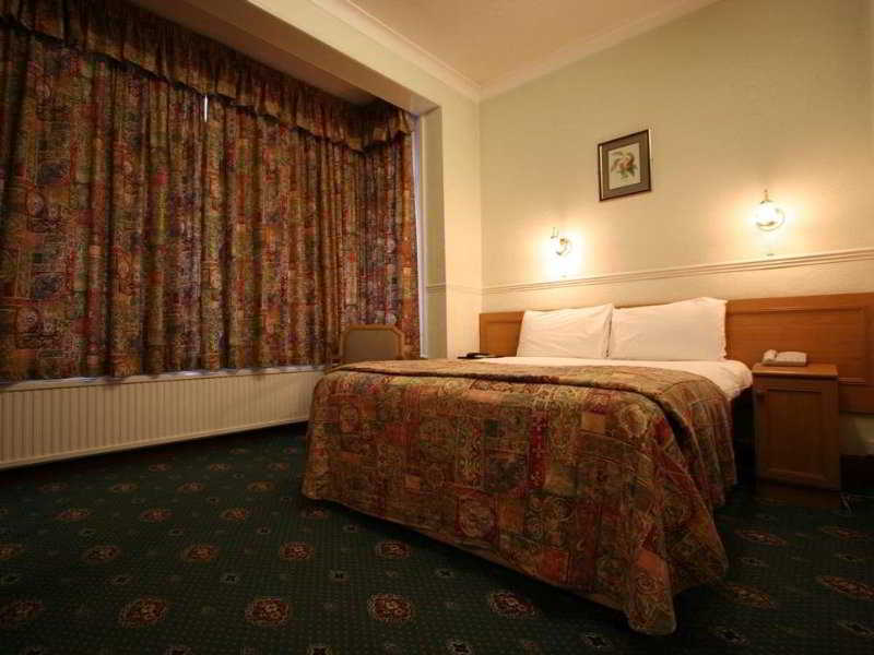 Room
Room
di Grange Moor Hotel
