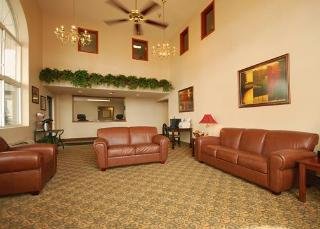 Lobby
 di Comfort Inn & Suites North