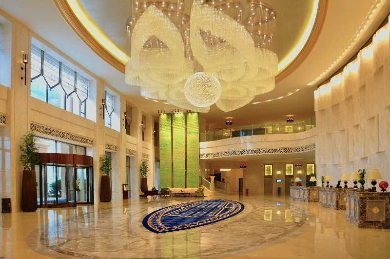 Lobby
 di Howard Johnson Riverfront Plaza