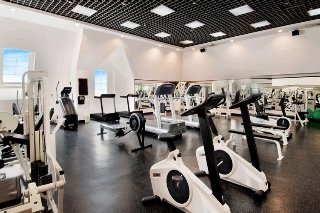 Sports and Entertainment
Sports and Entertainment
di Hilton Princess San Salvador