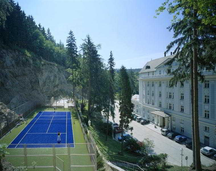 Sports and Entertainment
Sports and Entertainment
di Hotel Esplanade Spa & Golf Resort