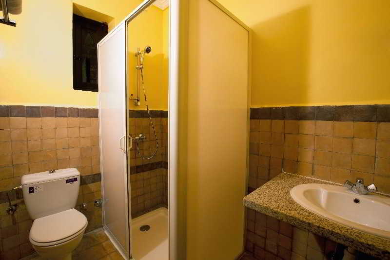 Room
Room
di Al Baraka Des Loisirs