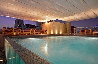 Pool
 di Galleria 10 Hotel (Formerly Ramada Encore Bangkok)