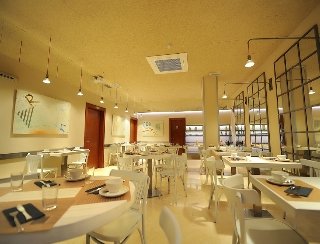 Restaurant
Restaurant
di Pamplona Plaza