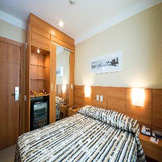 Room
Room
di Atlantico Business