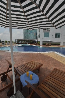 Pool
 di Grand Bluewave Hotel Johor Bahru