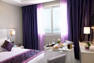 Room
Room
di Husa Solazur Business and Spa