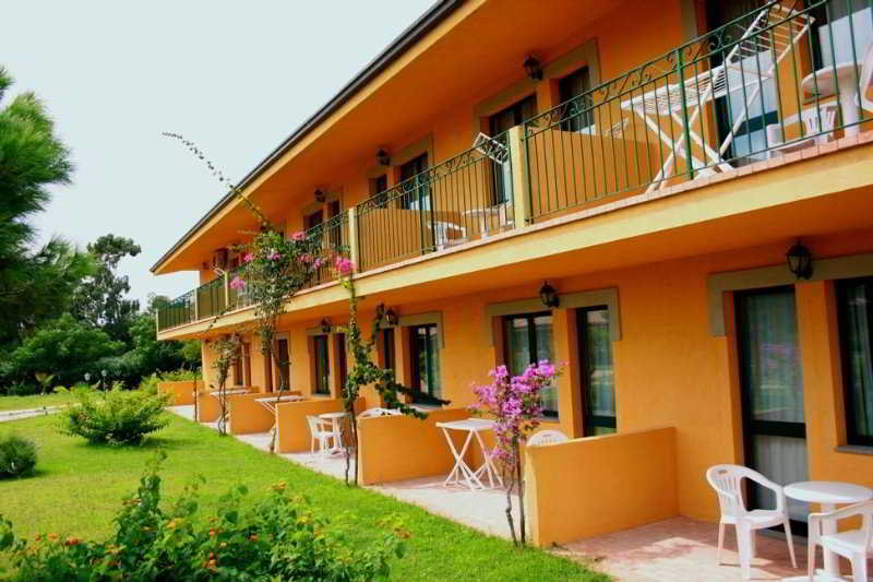 General view
General view
di Marina Del Marchese Beach Resort