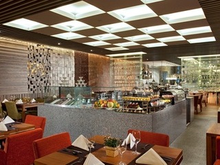 Restaurant
 di Oasia Hotel Singapore by Far East Hospitality