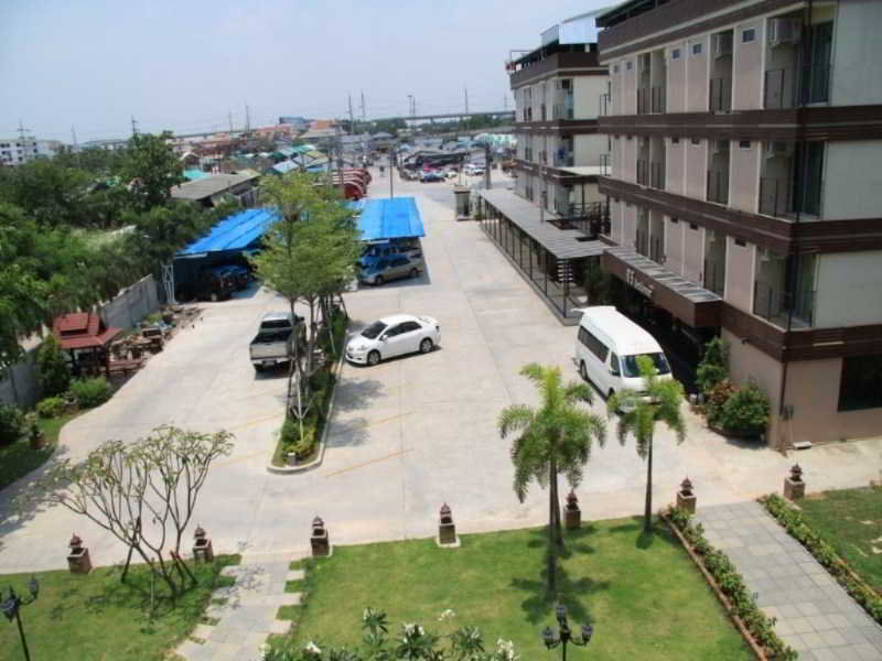 General view
 di BS Premier Airport Hotel