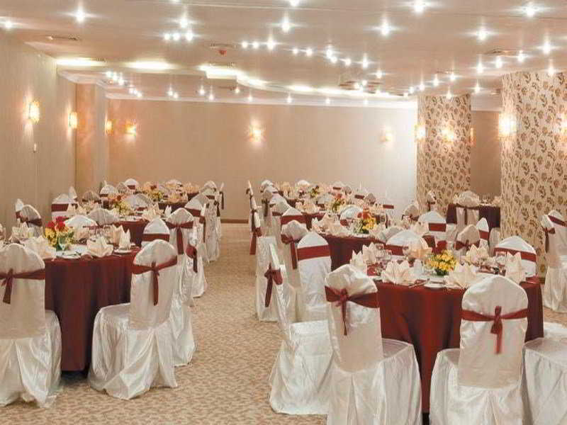 Conferences
Conferences
di Retaj Residence Al Corniche