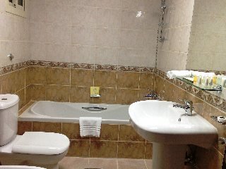 Room
Room
di Retaj Residence Al Corniche