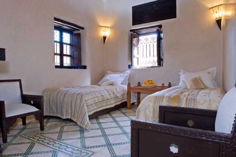 Room
Room
di Riad Jnane Ines