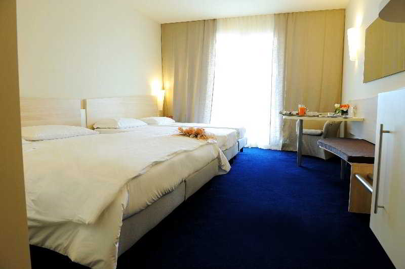 Room
Room
di Nicotel Gargano Hotel