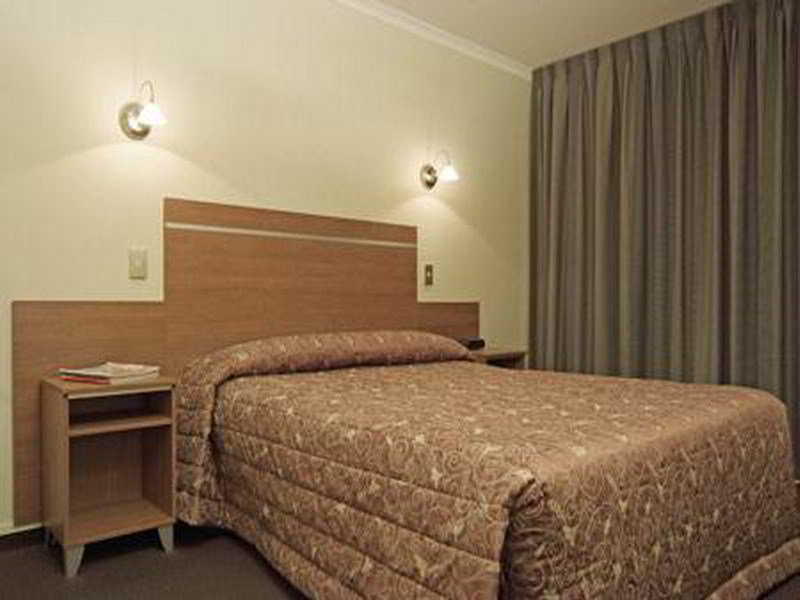 Room
Room
di Suncourt