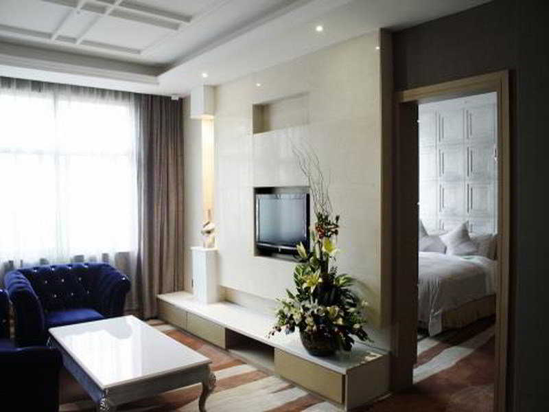 Room
 di The Luxe Manor