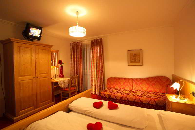 Room
Room
di Parkhotel Schachen