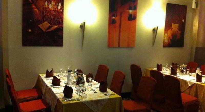 Restaurant
Restaurant
di Mena Hotel Riyadh