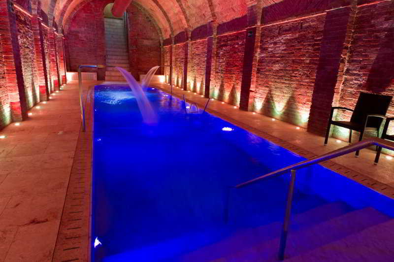 Pool
Pool
di Etruria Resort & Natural Spa