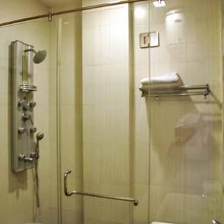 Room
Room
di Vardhaman Inn