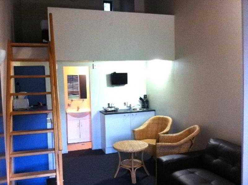 Room
Room
di Reavers Lodge