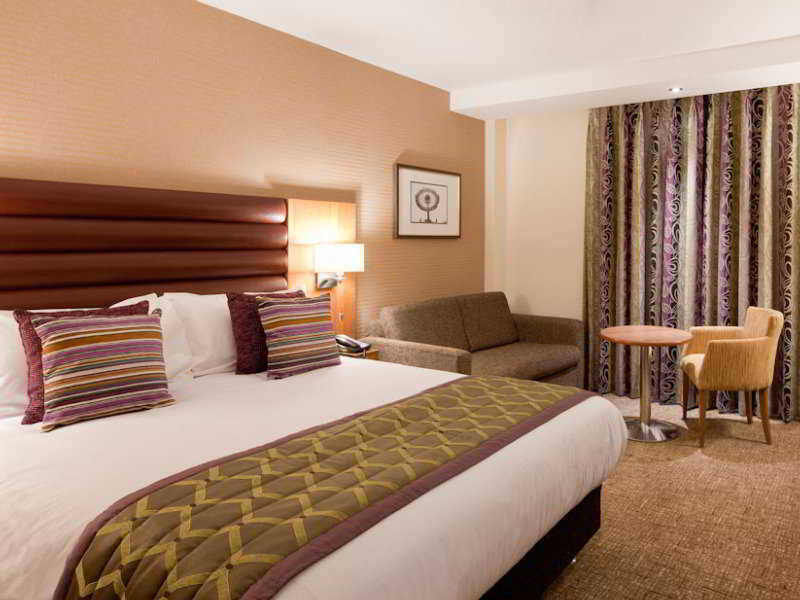 Room
Room
di Drayton Manor Hotel