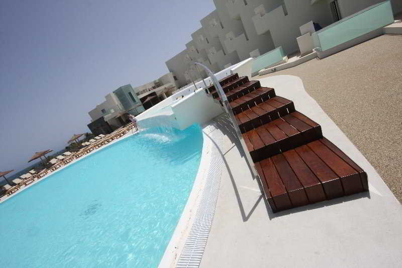 Pool
Pool
di HD Beach Resort