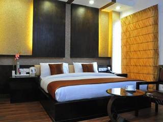 Room
Room
di Delhi Pride