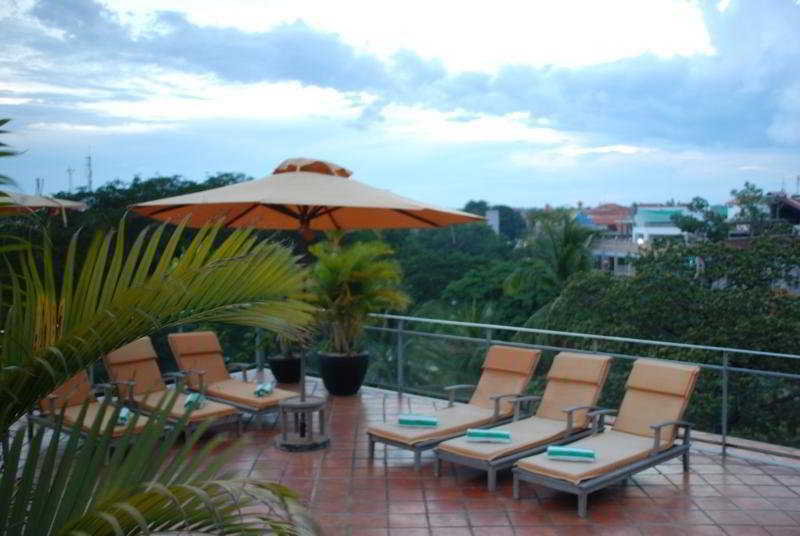 Terrace
 di Karavansara Retreat And Residences