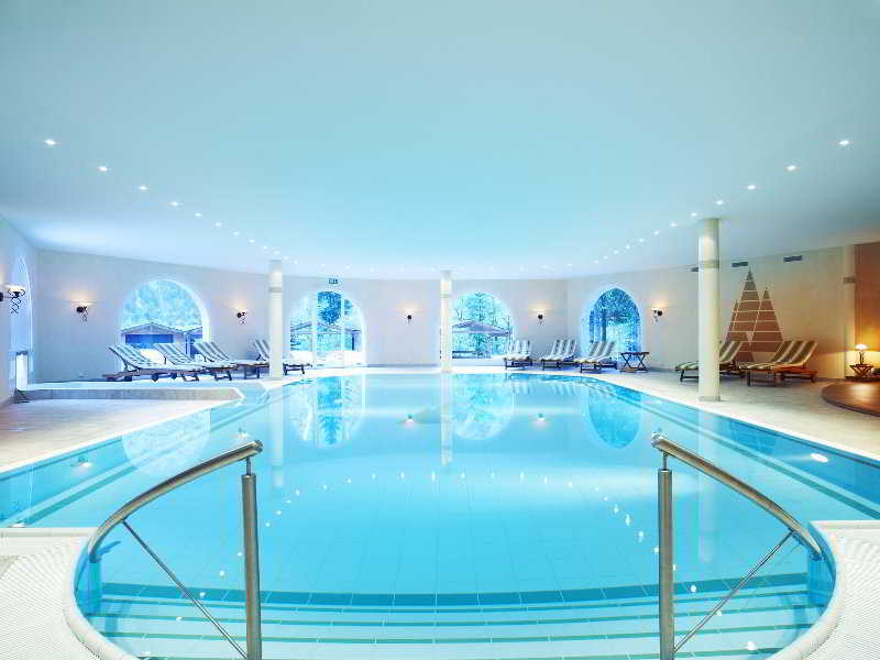 Pool
Pool
di Waldhotel Doldenhorn