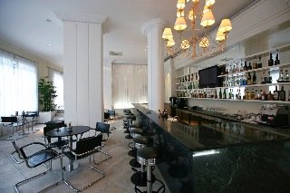 Bar
Bar
di Slaviero Conceptual Rockefeller